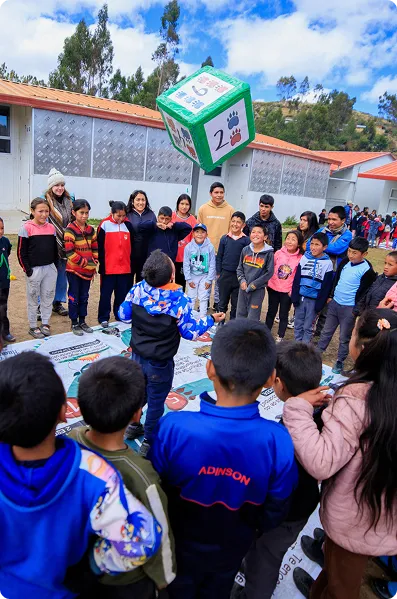 Actividades comunitarias con niños y jóvenes